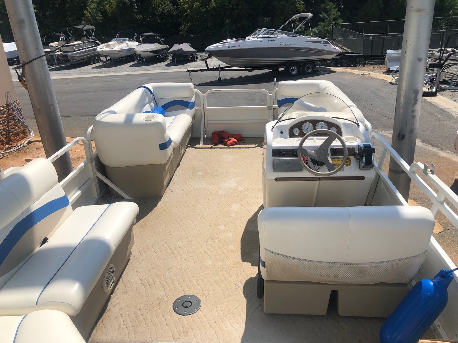 2010 Bentley 220 Cruise Re Singleton Marine Lake